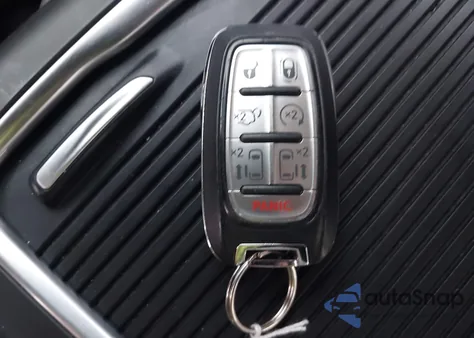 2017 Chrysler Pacifica Limited from USA, damaged, VIN 2C4RC1GG0HR620159